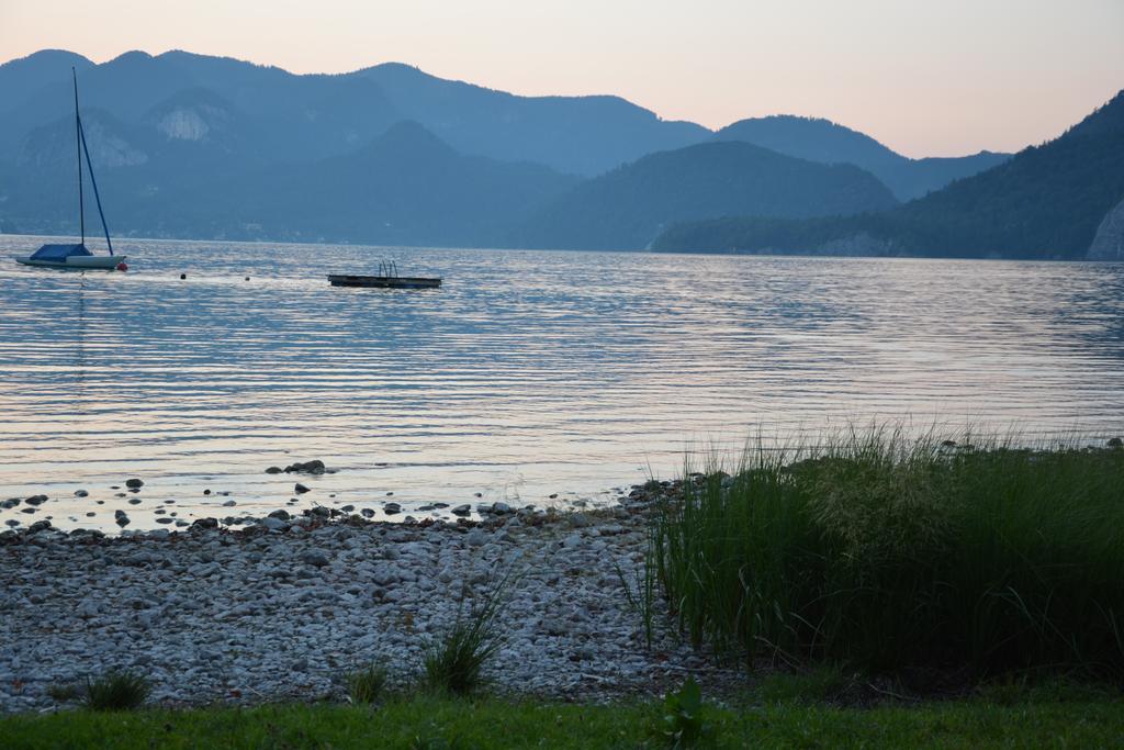 Appart Weisse Urlauben Am Wolfgangsee Sankt Gilgen Camera foto